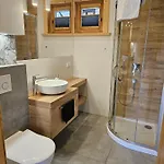 샬레 Dom Z Bali Swierkowka 자코파네
