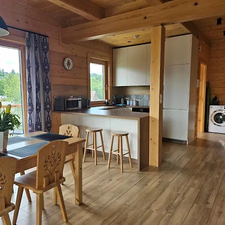 Dom Z Bali Swierkowka